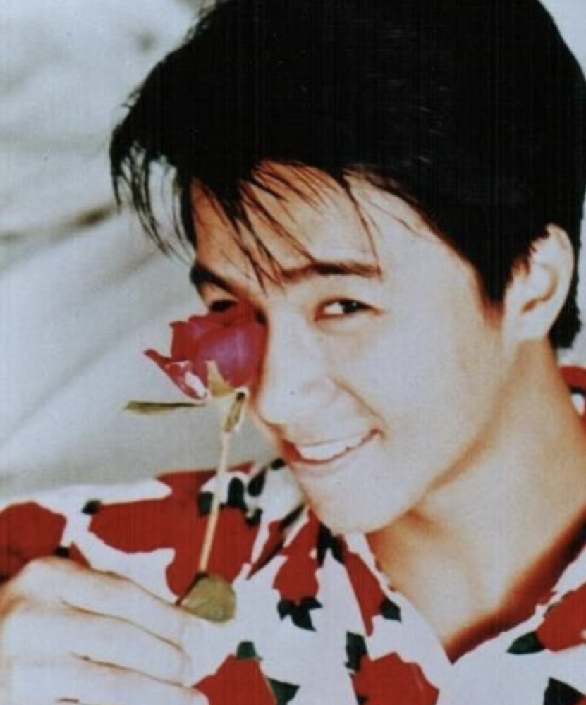 "红豆"王立勇"毁灭史",他为何会落得今天这个下场?_腾讯新闻