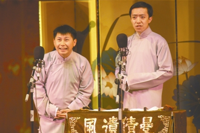 久而久之,何云伟,李菁这对搭档,已经成为德云社的顶梁柱.