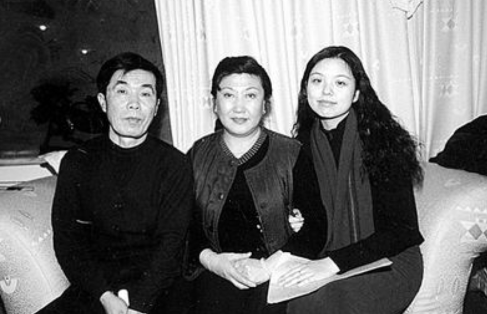 何庆魁有何魅力?高秀敏从和他同居到去世,也没能拿到一张结婚证书!