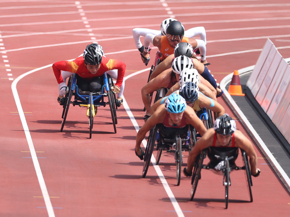 (东京残奥会)田径——轮椅竞速:邹丽红刷新女子5000米t54级亚洲纪录