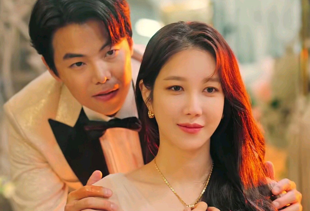 顶楼3第十二集神似小时代朱丹泰凉透了千瑞珍装疯想捡漏