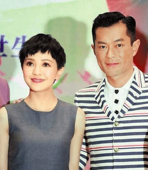 2014年,古天乐与郭采洁通过工作相识.