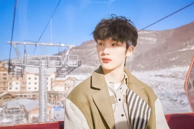 丁程鑫壁纸少年纯白地图片集