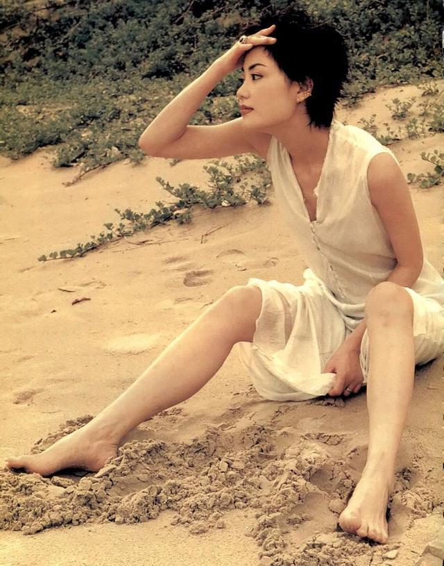 第五位:王菲第四位:孟美岐第三位:张雪迎第二位:阚清子