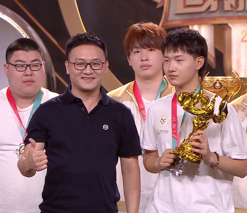 kpl世冠qg战队夺冠fly成为大满贯职业选手第七款fmvp皮肤确定