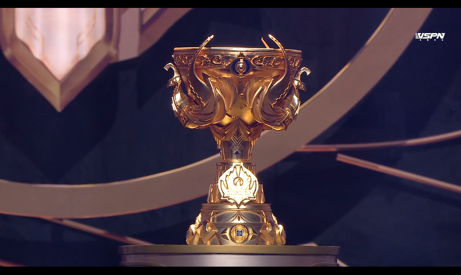 2021王者世冠总决赛qg捧杯 fly荣膺fmvp_腾讯新闻