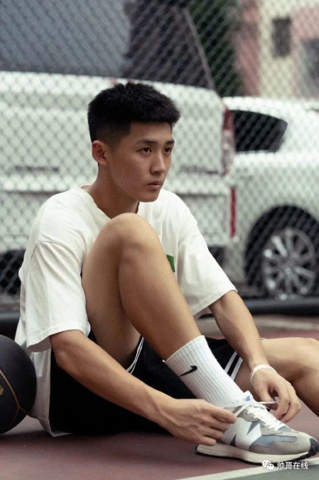 微博:xxxxxjccccc体育生99小哥哥星标/置顶