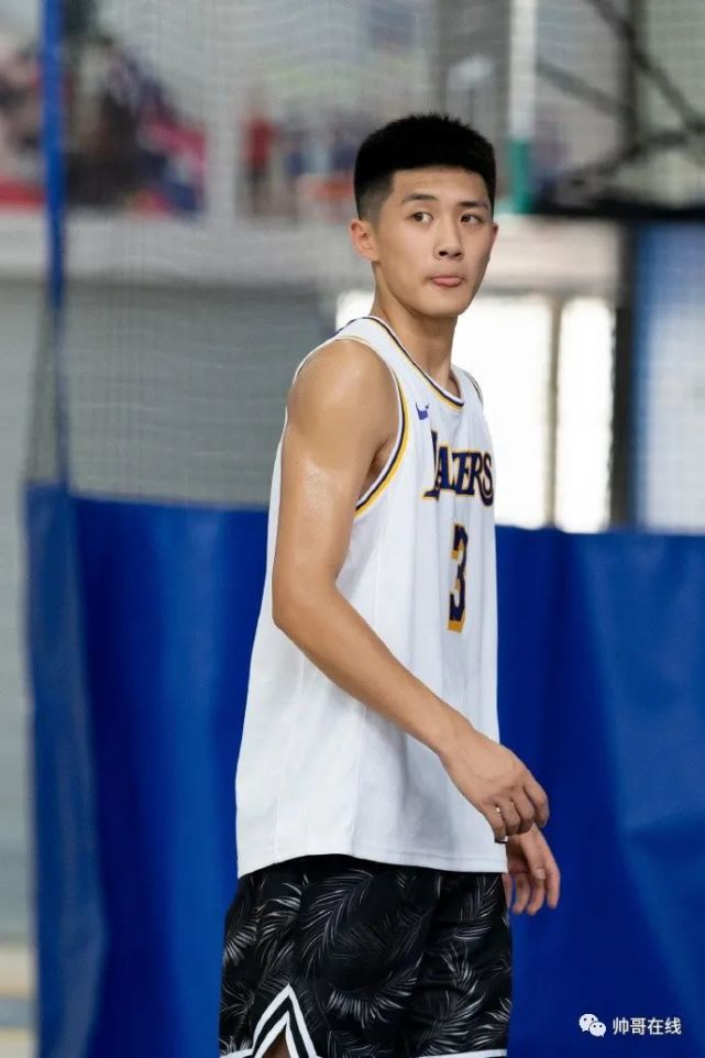 微博:xxxxxjccccc体育生99小哥哥星标/置顶