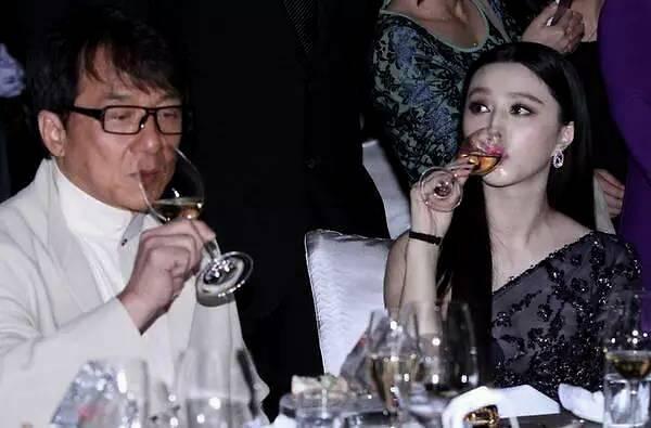 范冰冰为何很得圈内大佬的欢心?这位知情人的回答很有分量