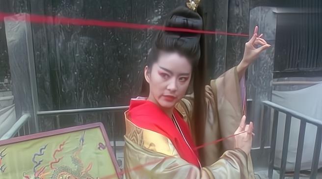 以左冷禅的智慧和功力,怎么分辨不出偷来的《辟邪剑谱》是假的?