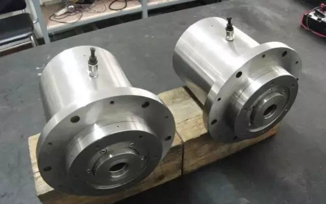 什么是空气轴承,跟空气有关系吗?