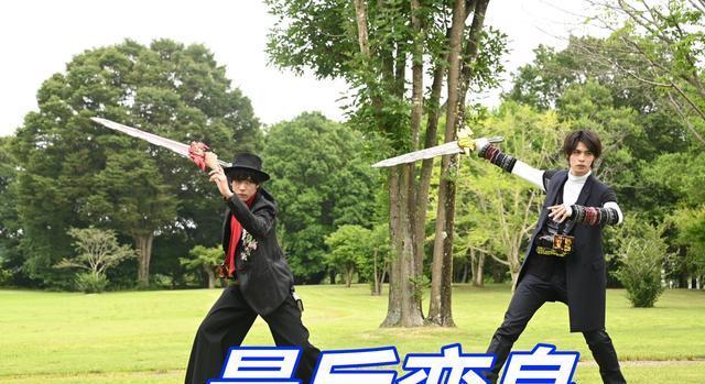 假面圣刃完结篇3个骑士群殴恶魔两个芽依看戏托马最后变身