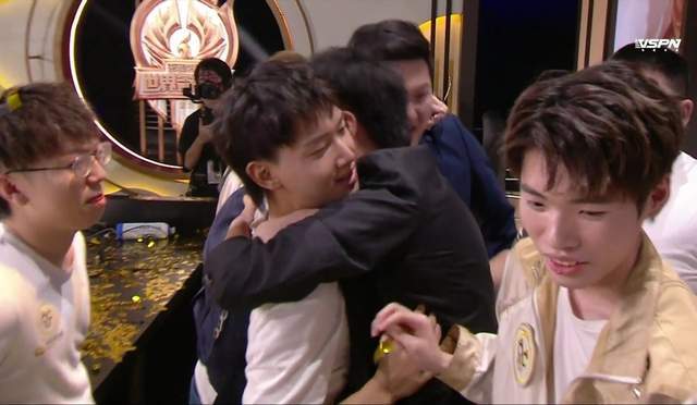 qghappy这个战队算是kpl赛区的大满贯战队了,更是无人能比,还有fly