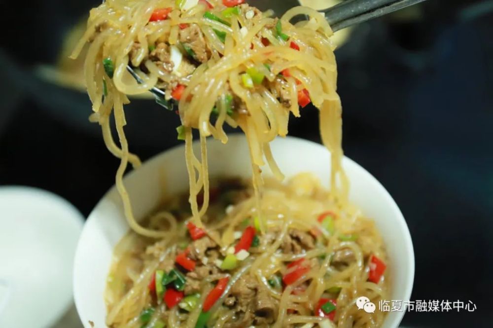 舌尖上的河州美食——临夏老炒 "满服"!