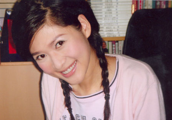 昔日清纯女主播沈星是如何一步步被男人拉下水的