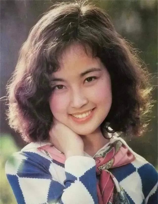80年代发型 女青年图片