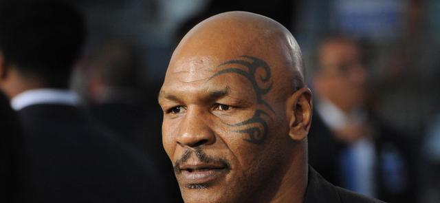 老拳王福尔曼质疑泰森的威力他并非天生的猛兽这个人才是