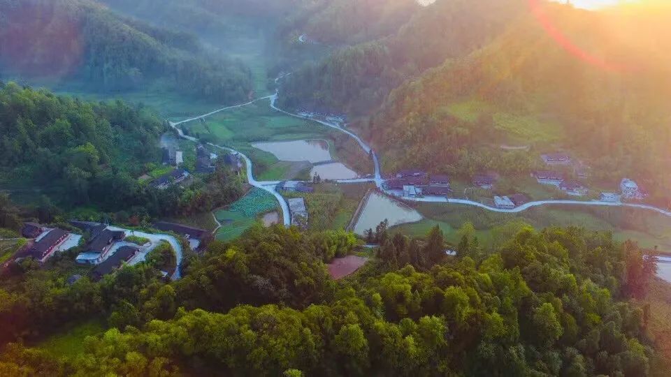 铜仁德江如诗如画的鹿溪村