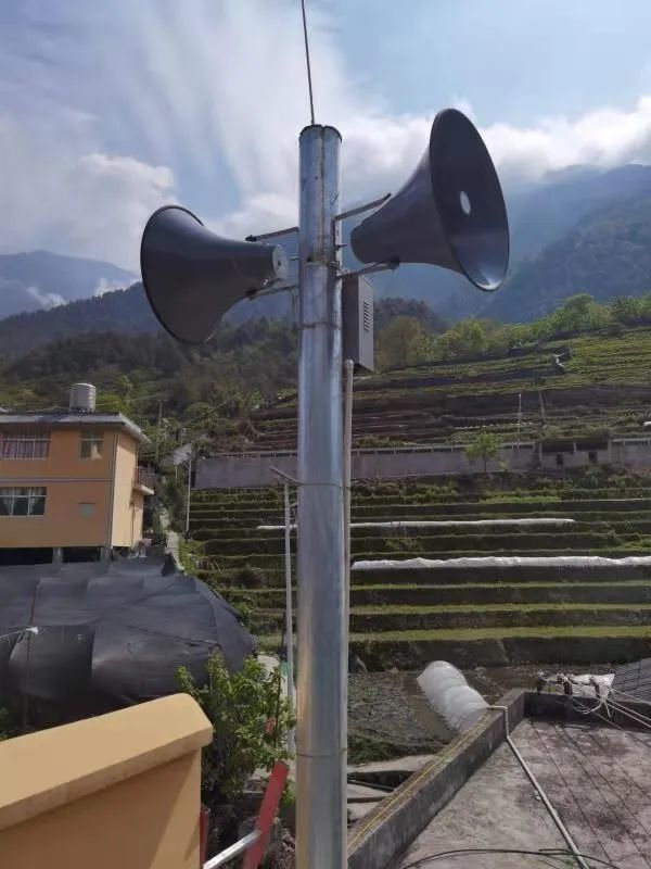 让你听懂我的语言——应急广播双语播音助力怒江疫情防控_腾讯新闻