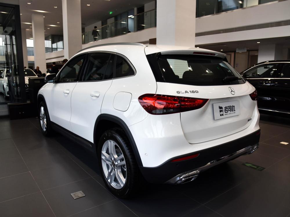 德国豪华品牌的紧凑型suv 实拍奔驰gla