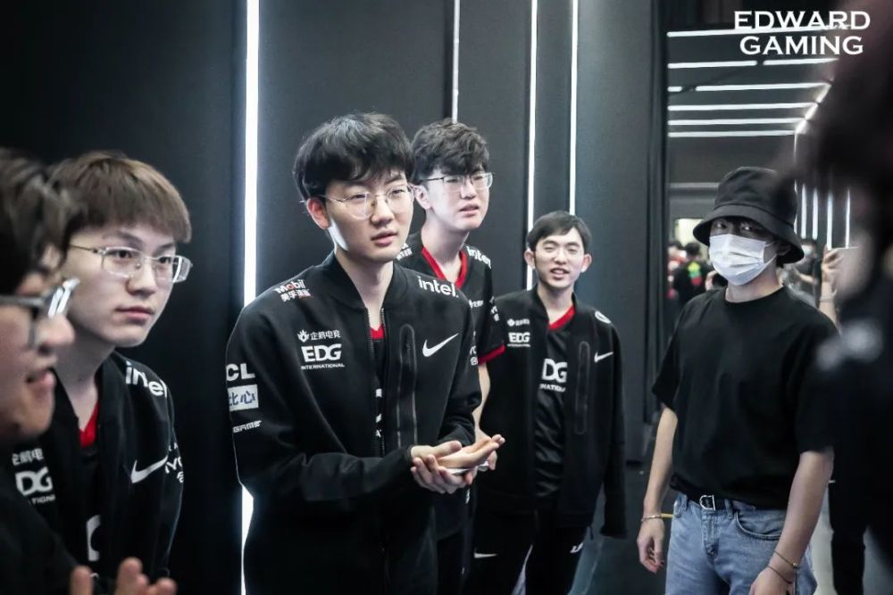 【2021 lpl季後賽】夏決見,edg 3-0 we