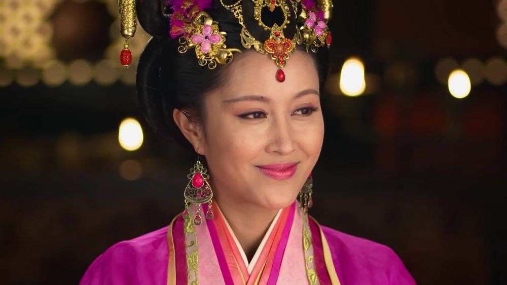 芈月传:难怪南后郑袖几次搭救芈月,你看她与莒姬是什么关系?_腾讯新闻