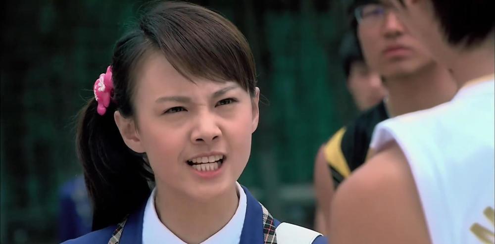 你怎么看待郑爽的道歉呢?你觉得娱乐圈为什么会有这么多的劣迹艺人呢?