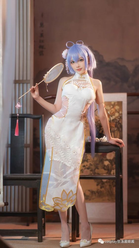 cos旗袍洛天依cos正片阿璇学妹