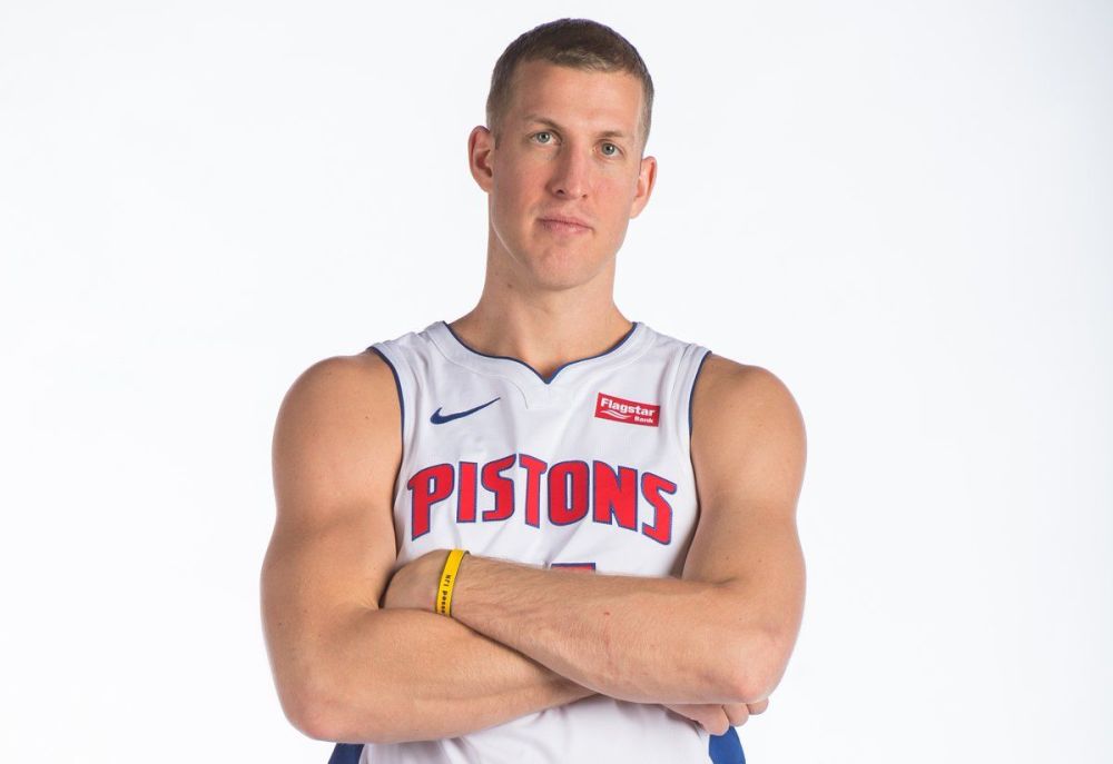 1换4!伍德交易筹码曝光,火箭赚大了