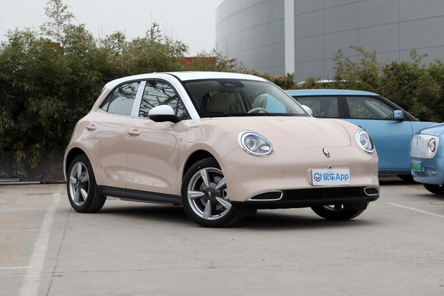 比亚迪海豚对比欧拉好猫 10万级高颜值电动两厢车如何选?