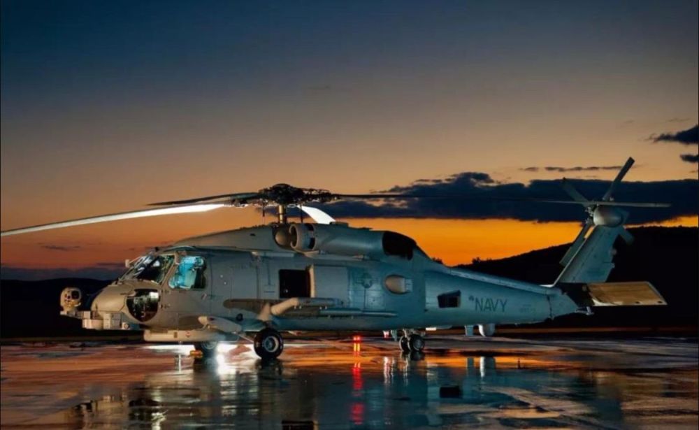 红色海鹰崭露头角直20舰载直升机横空出世未来将装备数百架