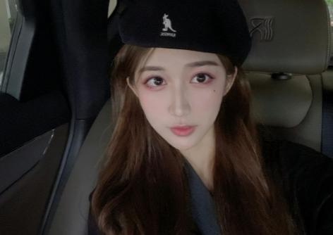 呆妹儿二台主播线下照曝光老公粉不敢信脸大了一圈