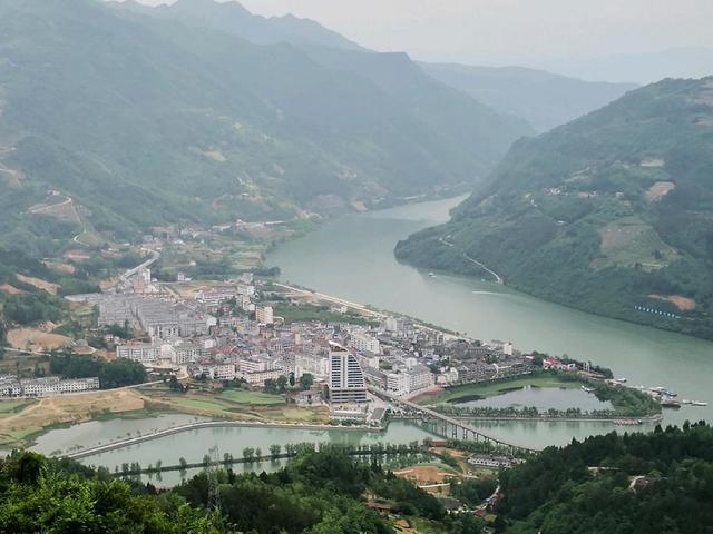 陕西安康一个水乡古镇如同一幅水墨画卷景色不输江南