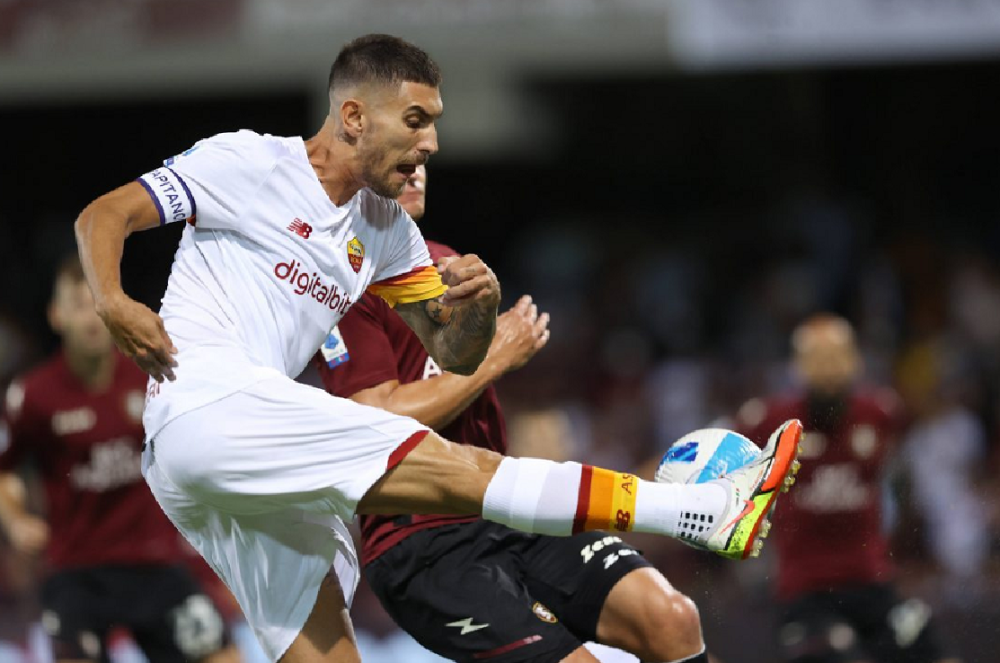 球迷晒和穆帅合影平托谈转会佩莱格里尼穆帅让罗马变得不同