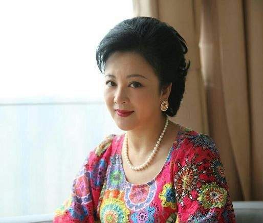 《神医喜来乐》过去18年演员境况不一,有人被封杀,有人已故去_腾讯