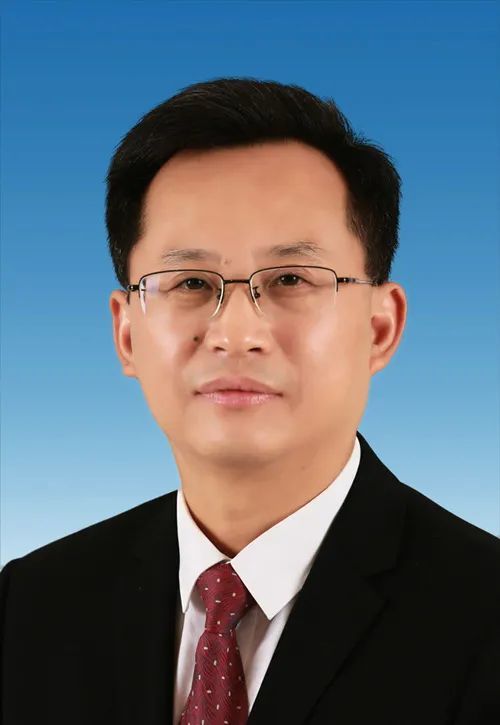 李江当选新一届遂宁市委书记