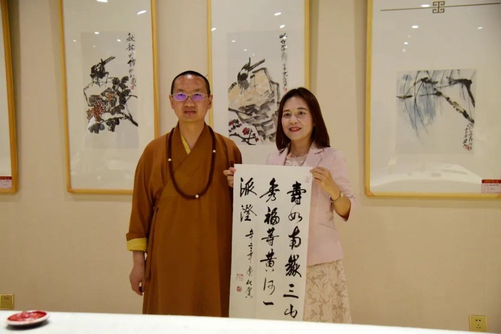 字若飞鸿戏海画如亲临山巅杜建民崇化大和尚书画讲座