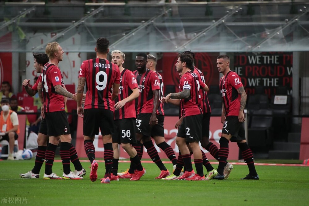 米兰4-1卡利亚里 卡拉布里亚:期待新赛季 个人目标入选国家队