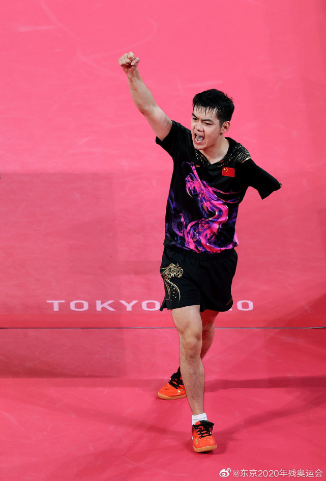 赵帅:把球拍绑在手上的"天才"球员