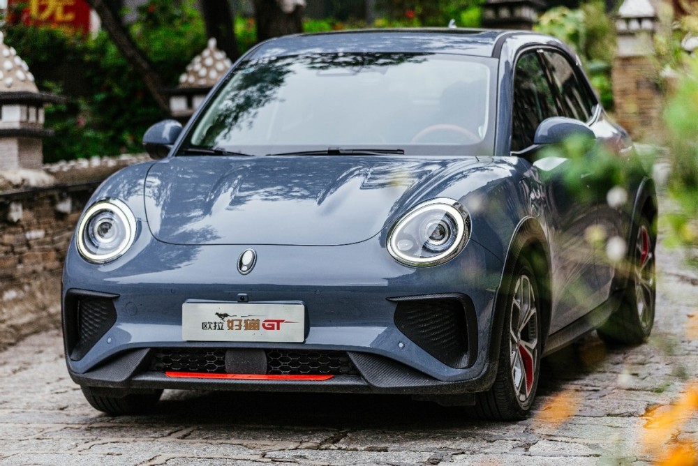 对味女性用车需求 欧拉好猫gt木兰版活人预售尽显爆款"体质"