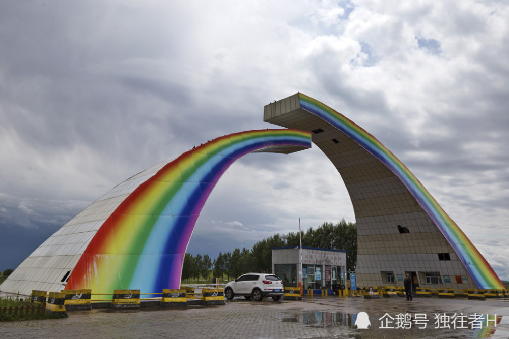历史悠久的马文化风光旖旎的天马故乡走进昭苏马场