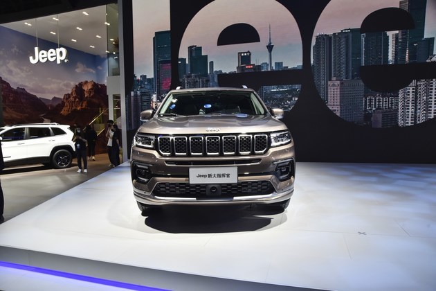2021成都车展实拍jeep新大指挥官细节小幅升级