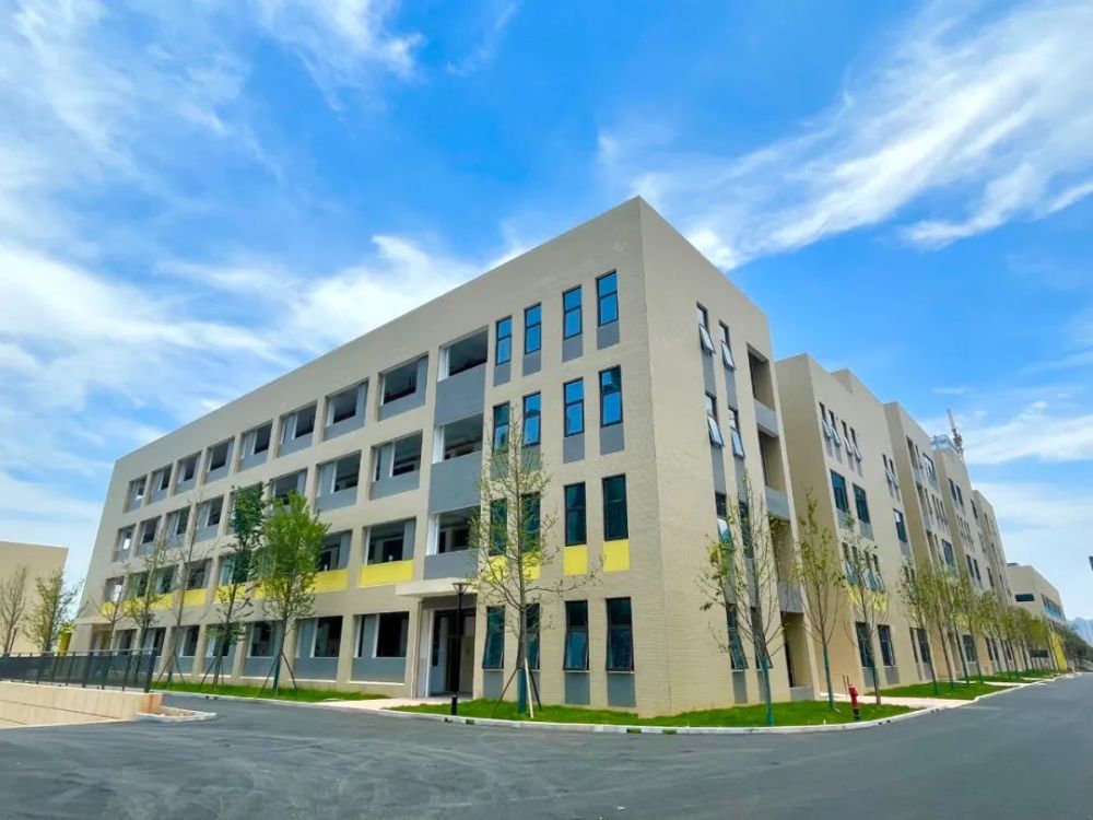 集中亮相!长沙23所新学校投入使用