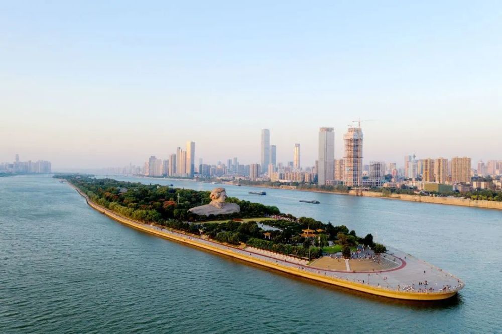 生态江河的实现之路湖南湘江漫江碧透看今朝