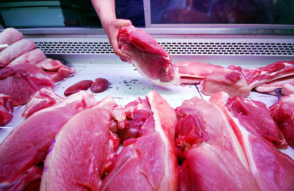 买猪肉时,如何区分公猪肉和母猪肉?