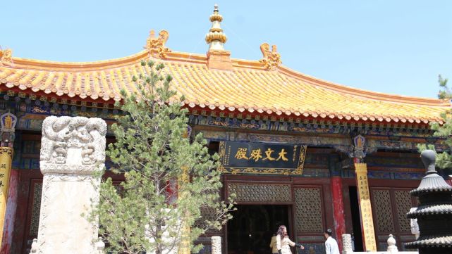 文殊寺:五台山就是文殊菩萨的道场,主要是祈求血液工业事业的地方