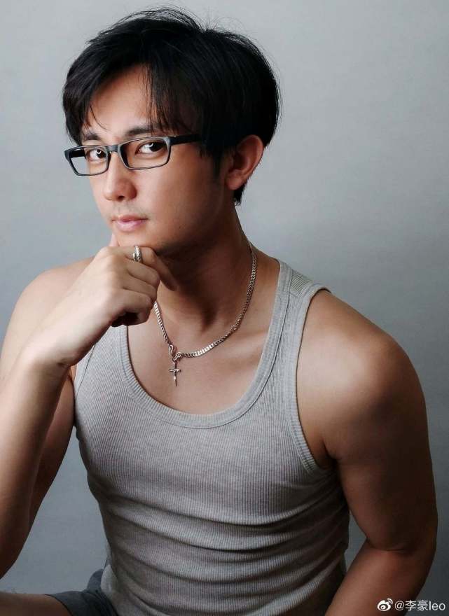 tvb艺人李豪因七公主律师角色圈粉疑似与仙气女神有感情线