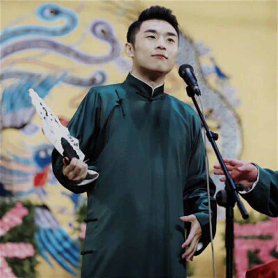 十年4162场,这是郭德纲启用张九南的原因,德云斗笑社的团宠