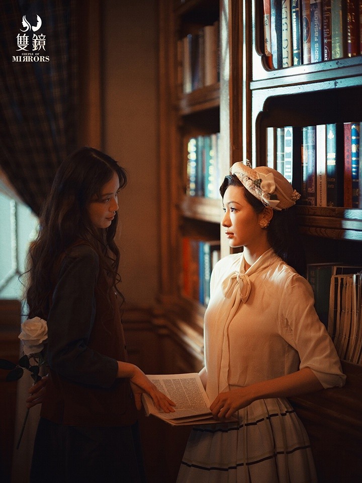 女主角的日常小甜蜜很好嗑,结合几场凶杀案,一步步解开谜题并互相救赎