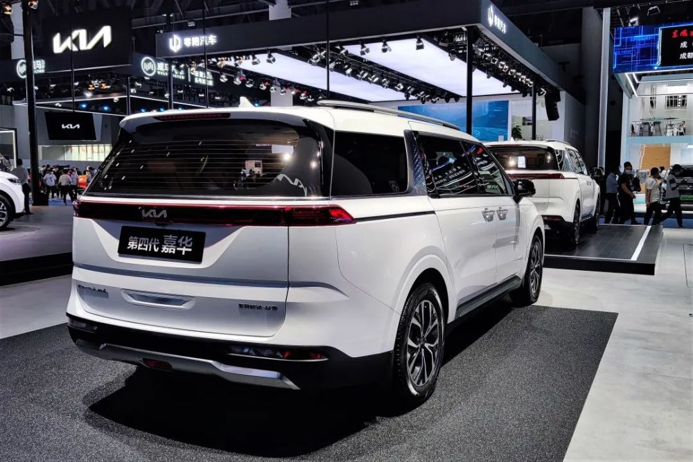 起亚再度逐鹿主流mpv市场国产嘉华开启预售座驾在车展二